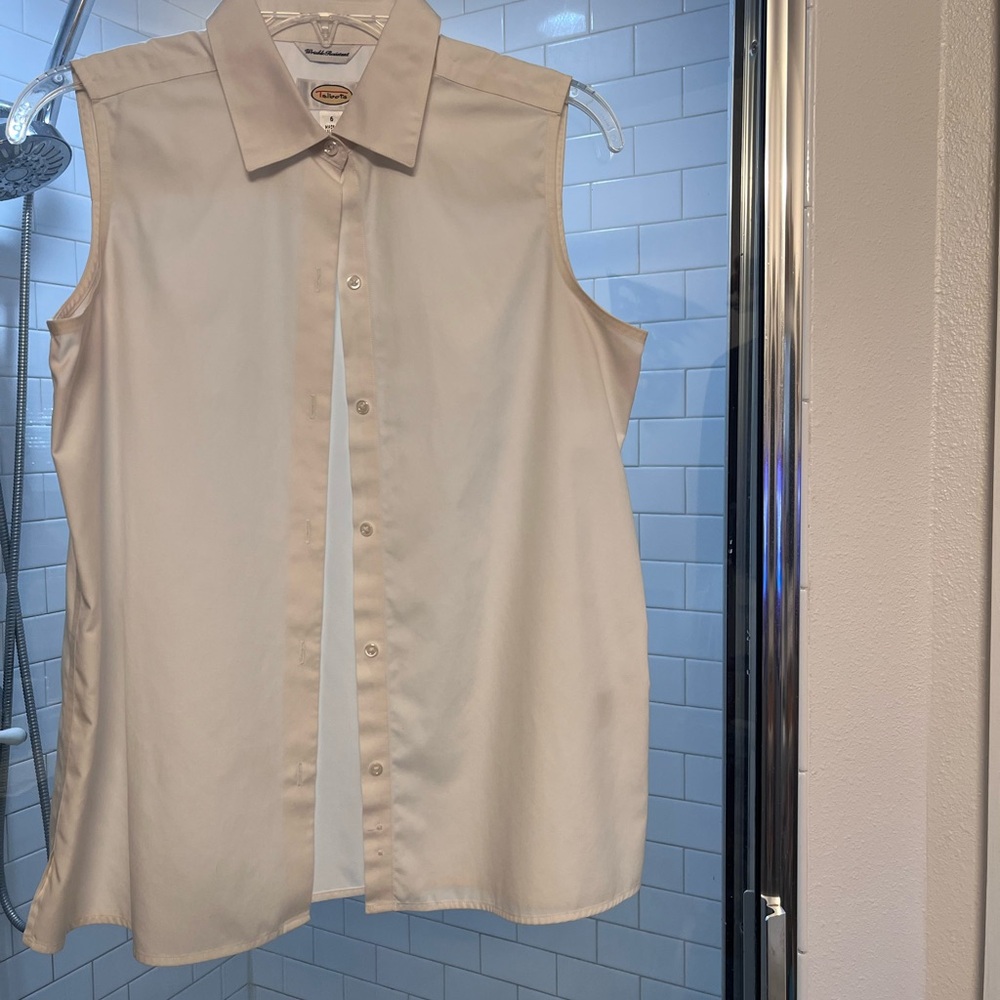 White Tabot wrinkle-resist blouse